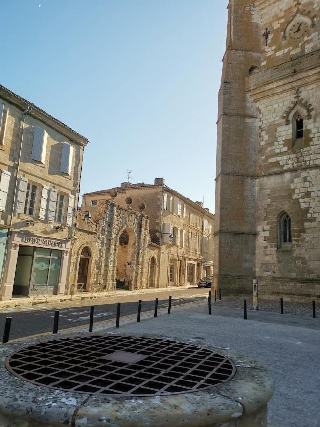 Gite De La Cathedrale 2 Lectoure Exterior foto